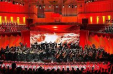 “大江大河交响季百里画廊百年歌”长沙庆祝中国共产党成立100周年大型交响合唱音乐会在长沙举行