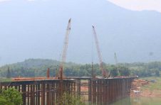 湖南石门全面小康实现程度在全省三类县中排名第一,手捧鲜花再出发