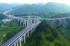 8月10日，湖南各地市高速公路出入口管控