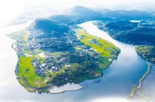 张家界旅游抗“疫”十二时辰：他们的故事不长，但足够温暖