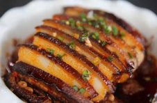 “味道苏仙美食之约”地道农家菜 原汁原味：萝卜丝丸子蒸扣肉