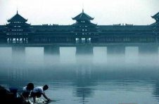 芷江县以蟒湖平湖为核心，打造山区水利生态旅游景区