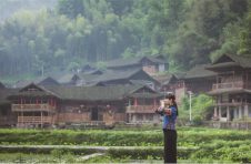 湖南保靖：土家“托尼”跋山涉水剪乡愁