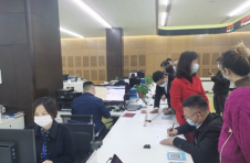 湖南宁乡：“放”出活力、“管”出秩序、“服”出品质