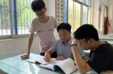 全国优秀教师魏华：在教育的百花园中躬耕陇亩