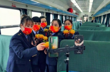 公益“慢火车”，有温度的发展不怕“慢”