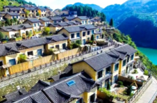 凤凰古城：小城烟火味 最抚游人心