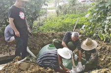 湖南益阳：农村“厕所革命”打开民生新画卷