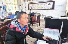毛顺涛：以己为桥，爱润贫困生