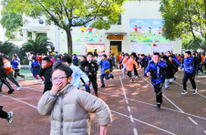 湘潭市积极推动中小学健康教育工作：筑牢健康防线 呵护孩子成长
