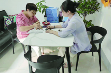湖南株洲芦淞区：小平台助力居民家门口就业