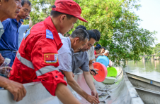湖南浏阳：携手“鱼院士”，推进“十年禁渔”恢复水生生态多样性