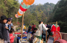 湖南吉首寨龙村：不一样的山野集市