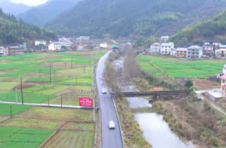 湖南炎陵：“致富路”通车，群众齐点赞
